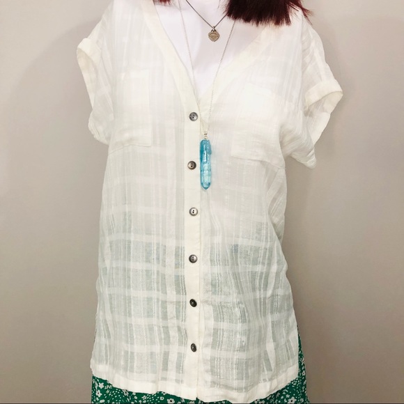 Cream Jeans West textured top with metal buttons 8 - Picture 5 of 10